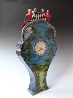 RE22-11 Parrot clock, h.53x26,5x10cm, aardewerk-glazuur, TerraDelft3