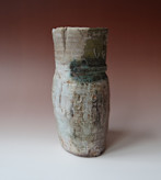 RW1601-Vessel-h.28x16x13cm.-stoneware-2