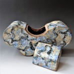 PhD2112 Boîte nuage bleue, h.19,5x40x13cm, stoneware, TerraDelft 3
