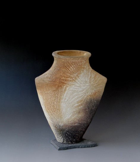 Bvase-1-woodfired-27x19x4cm-TerraDelft-1