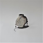 McW21-6 Majiayao Vase S3, h.16,5x16,5x3cm, woodfired stoneware on slate foot - porcelain beads on wire, TerraDelft2
