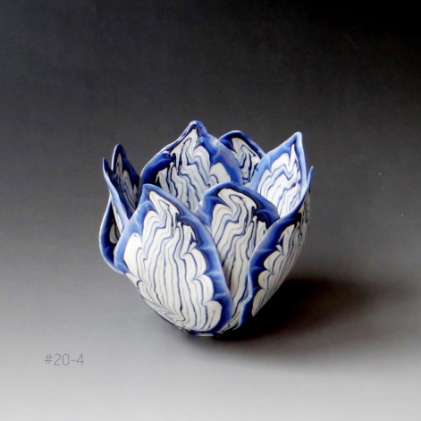 JdV20-4, tulip, porcelain, h.9xd.10cm, TerraDelft 1