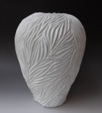 17-PuBu-vase-43x32cm-LongChuan-clay-white-glaze-casted (4)