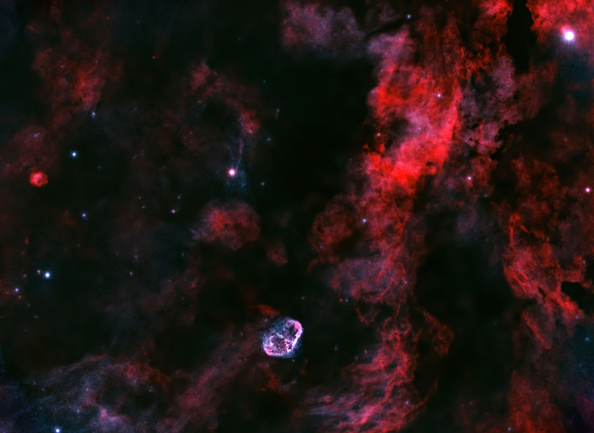 The Crescent Nebula and Interstellar Gas Clouds