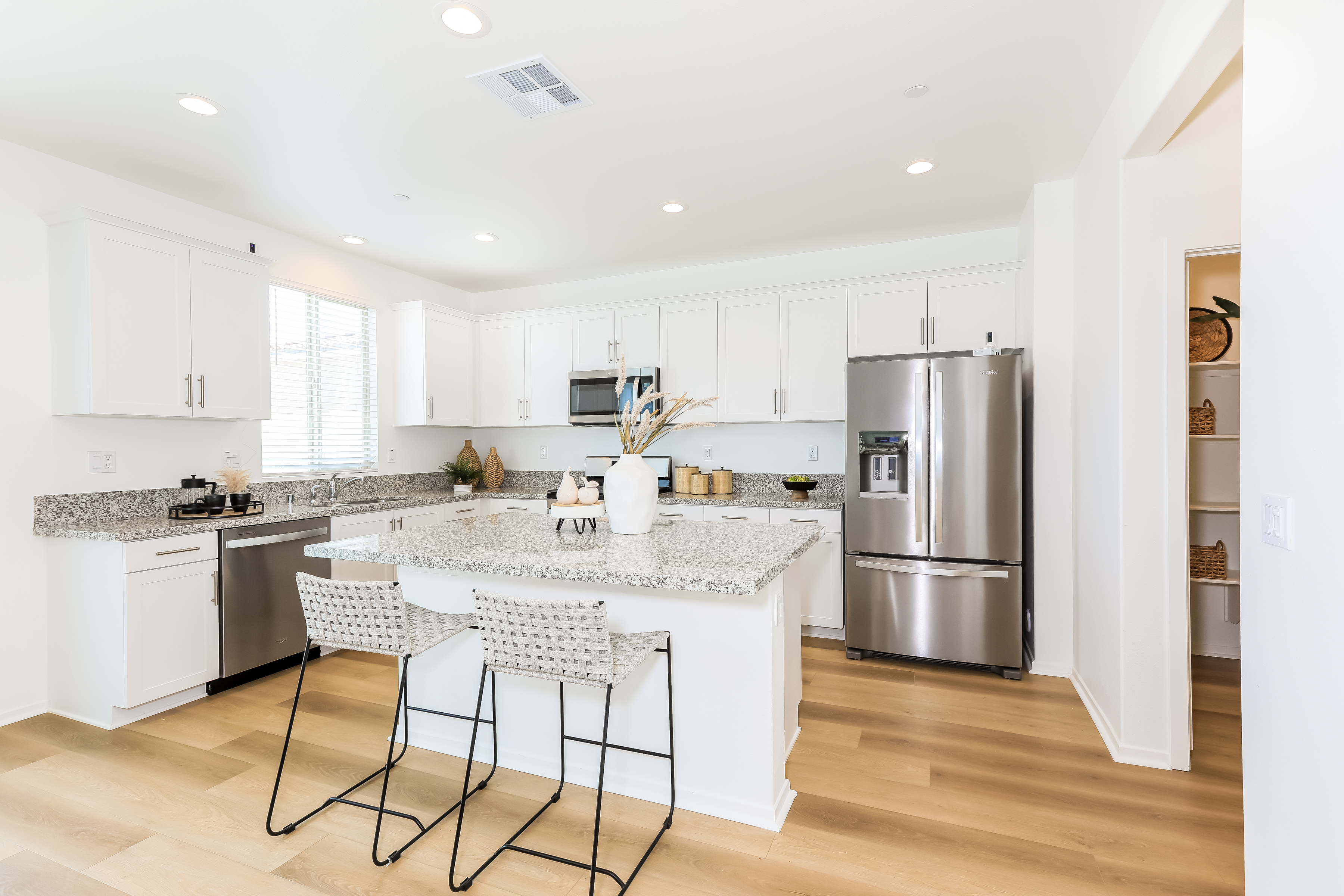 Cimarron Ridge model home kitchen