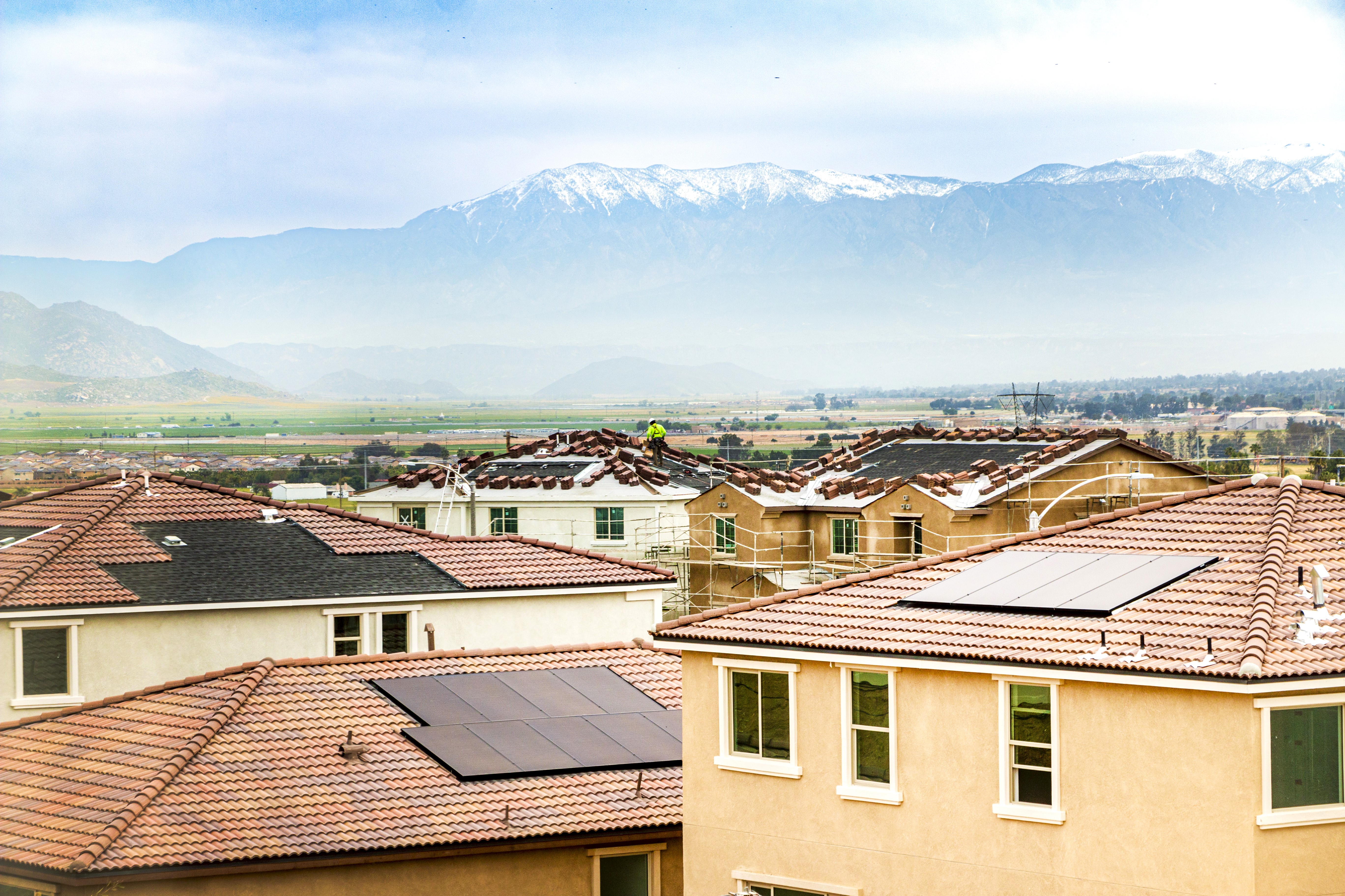 Cimarron Ridge community homes with solar panels