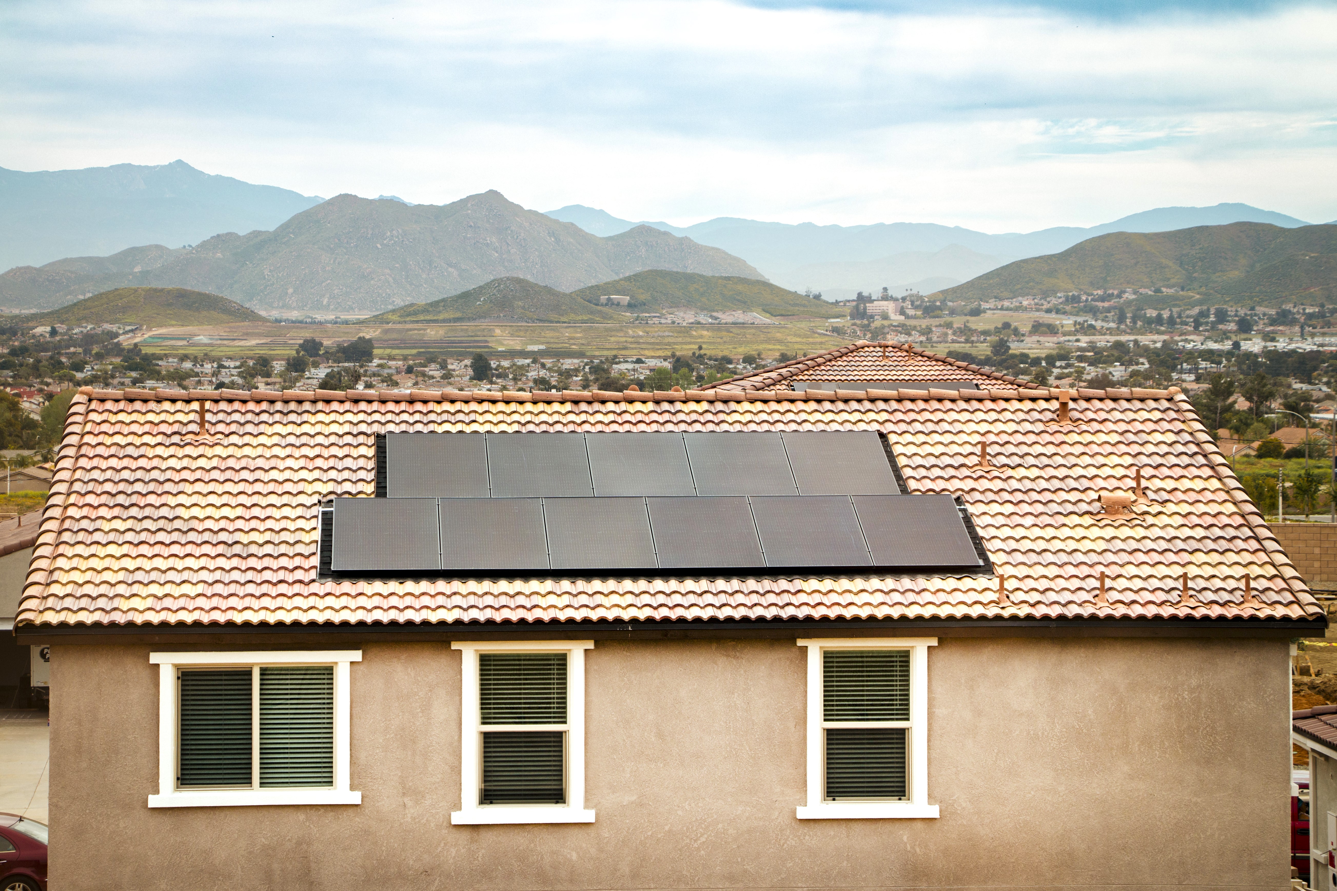 Cimarron Ridge community solar panels on a roof