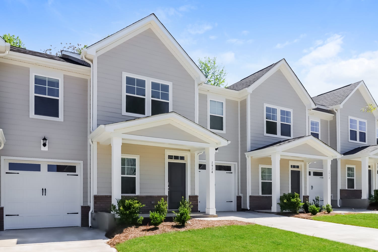 Arborwood front of home