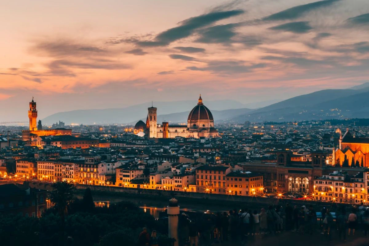 Florence’s Duomo with golden autumn leaves, showcasing a perfect fall destination in Europe.