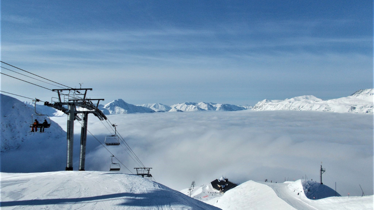 Seven Glaciers Restaurant at Alyeska Resort