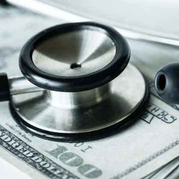banner-why-is-healthcare-so-expensive-in-the-us (1)