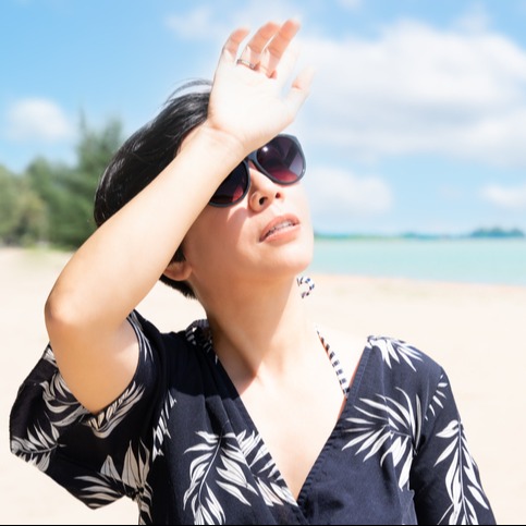 Protecting Skin from Sunburn and Itch