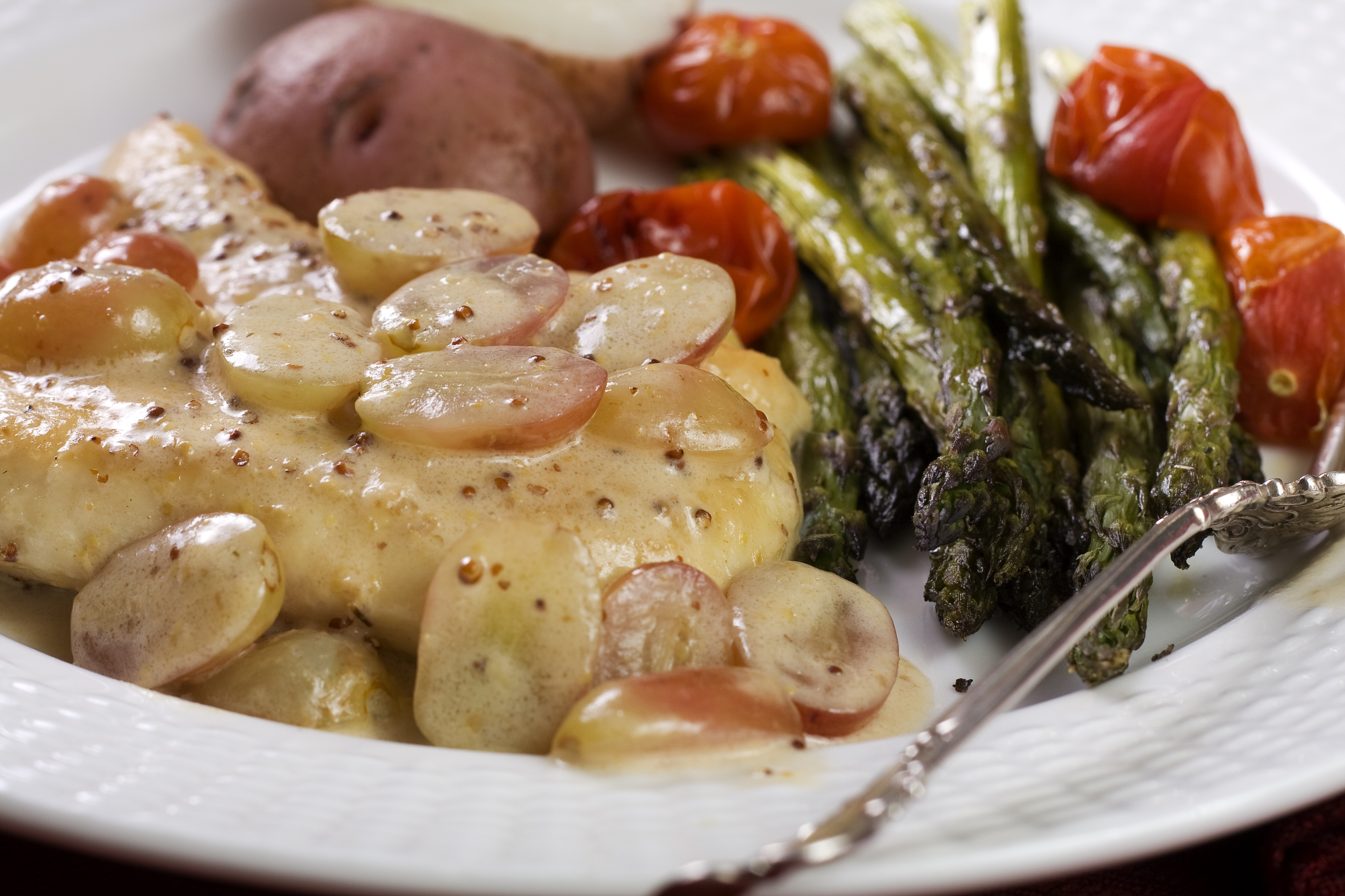 Creamy Chicken in White Wine Sauce