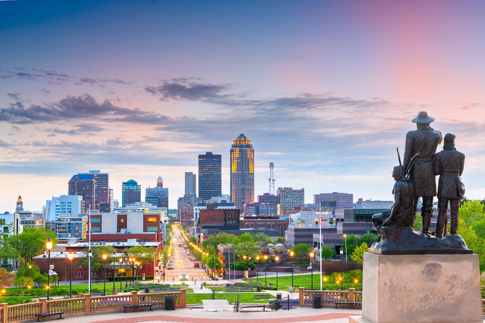 City skyline of Des Moines, IA