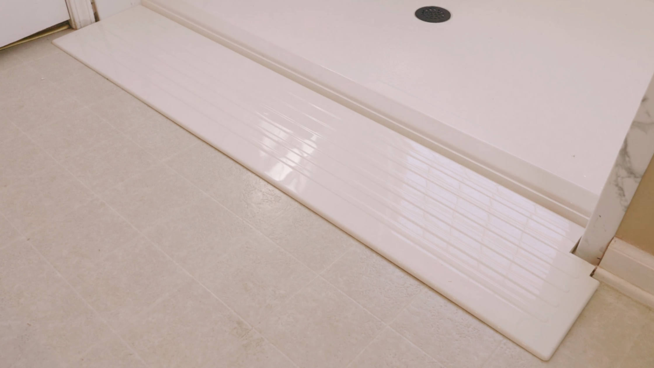 accessible shower entry