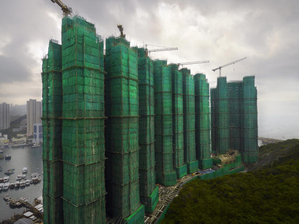 Peter Steinhauer - Green Cocoon No. 6, Hong Kong 