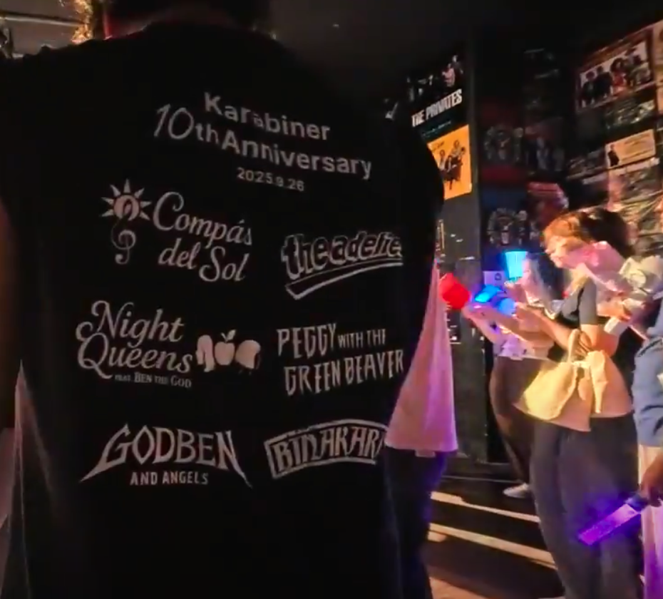 10周年を記念して製作されたオリジナルTシャツ