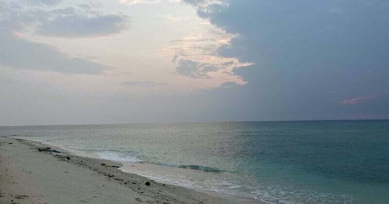 沖縄の海の写真