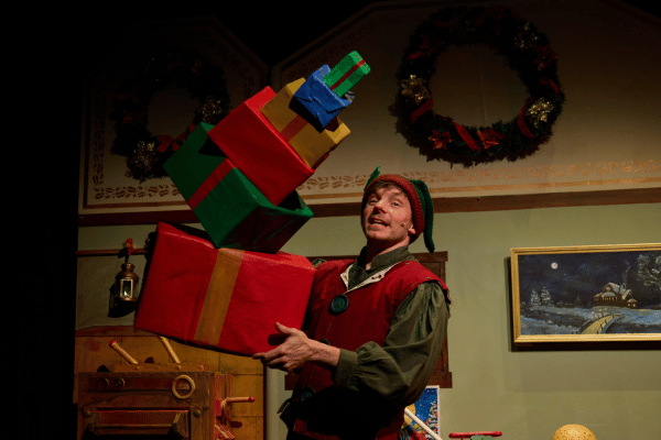 Image preview for The Ho Ho Ho Mrs Christmas Show Image 2