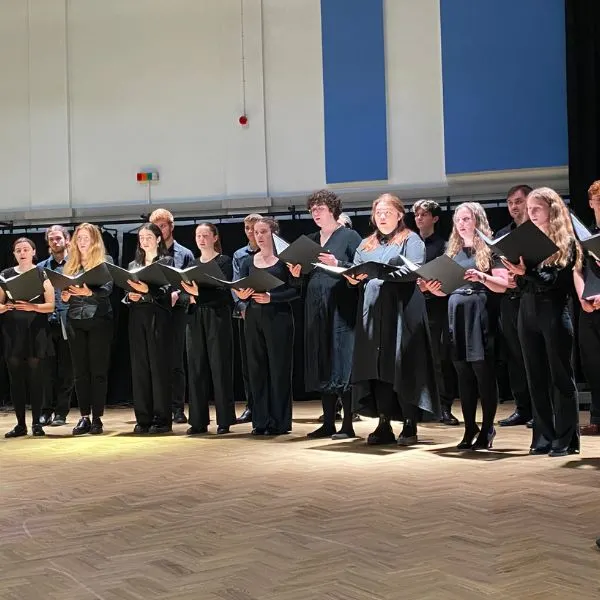 Event card thumbnail image for Lunchtime Concerts: Surrey University Chamber Choir
