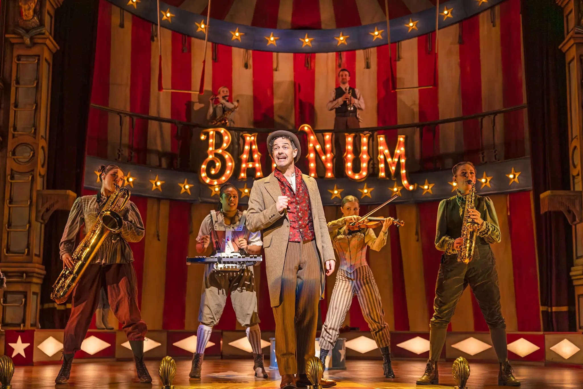 Image preview for Lee Mead (PT Barnum) and the Cast of Barnum UK Tour - Photo credit Pamela Raith - 019 (1)