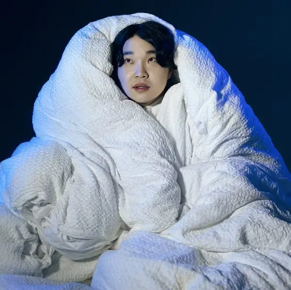 Hero image for  Li Jin Hao: Falling From A Moon