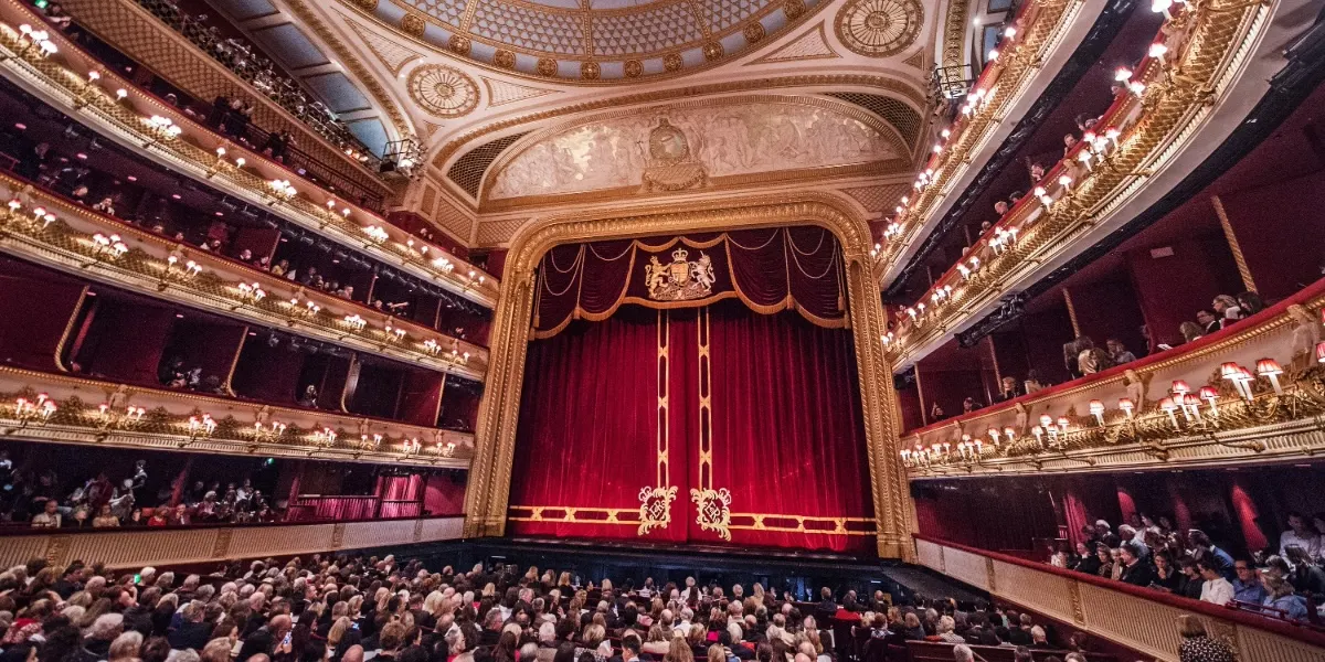 Hero image for Film: The Royal Opera - Cosi Fan Tutti