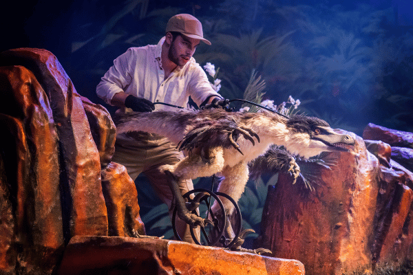 Image preview for Natural History Museum Presents Dinosaurs Live Image 4