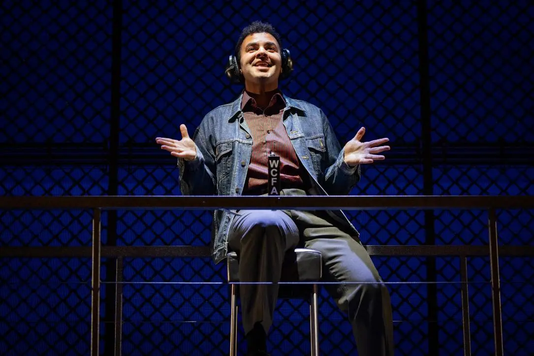 Image preview for Damien Winchester as Barry Belson in JERSEY BOYS, credit Mark Senior