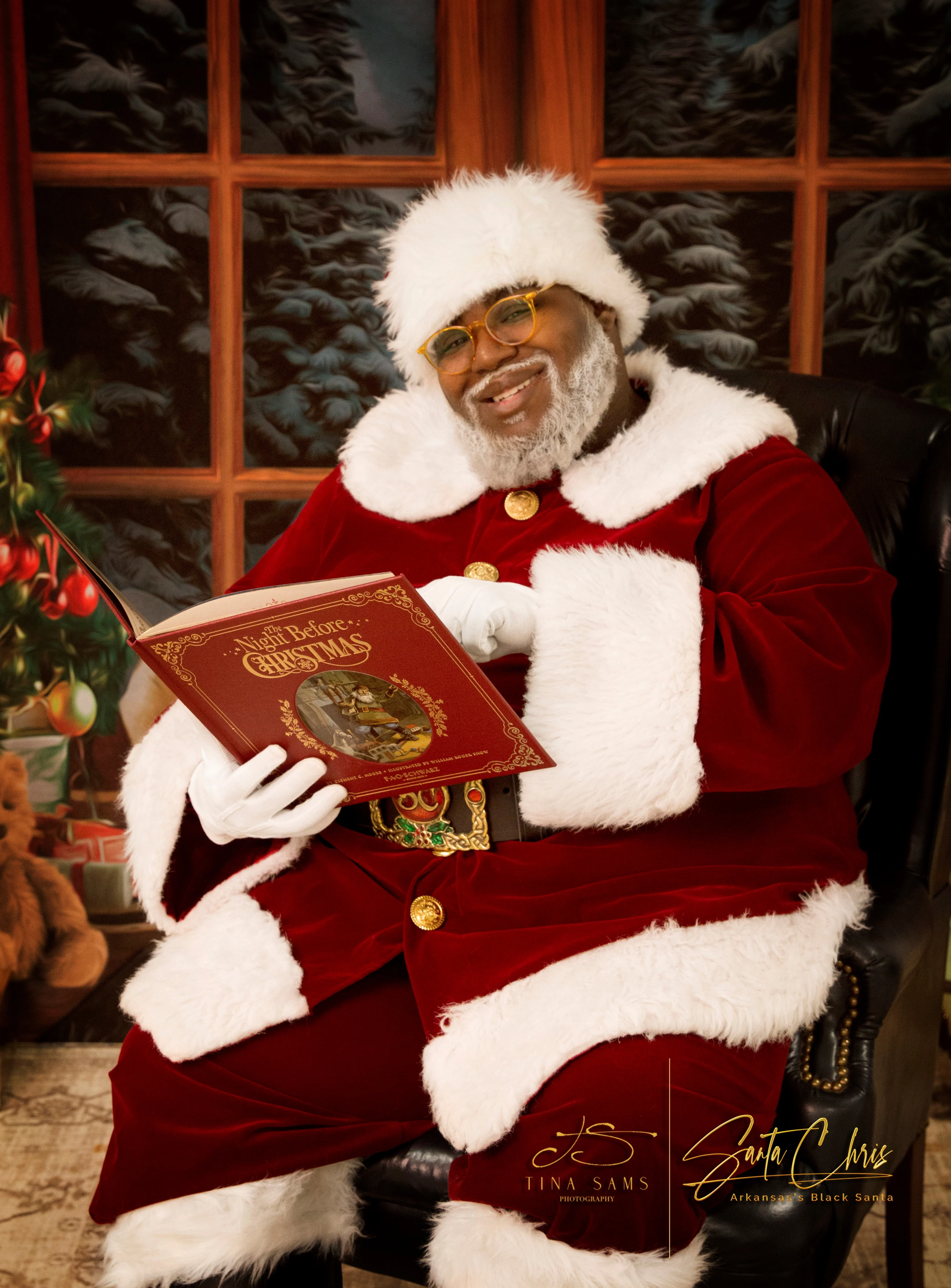 Pictures with Santa Chris