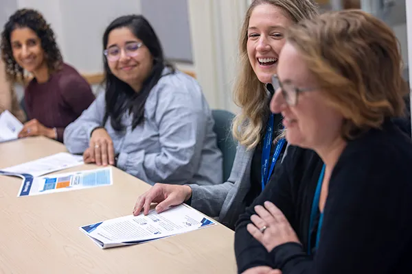 Reearch workgroup in a conference room