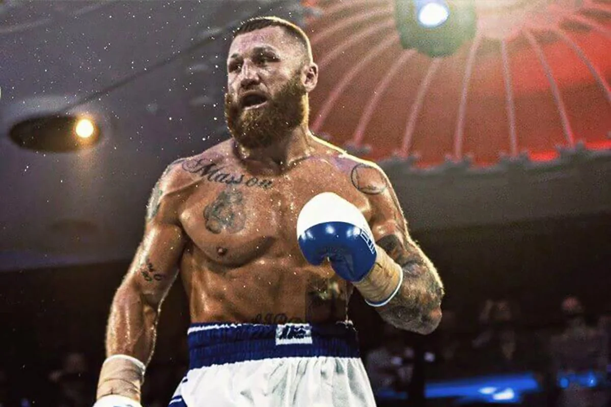 Floyd Masson Returns To Win Column, Stops Joshua Francis In 4th Round ...