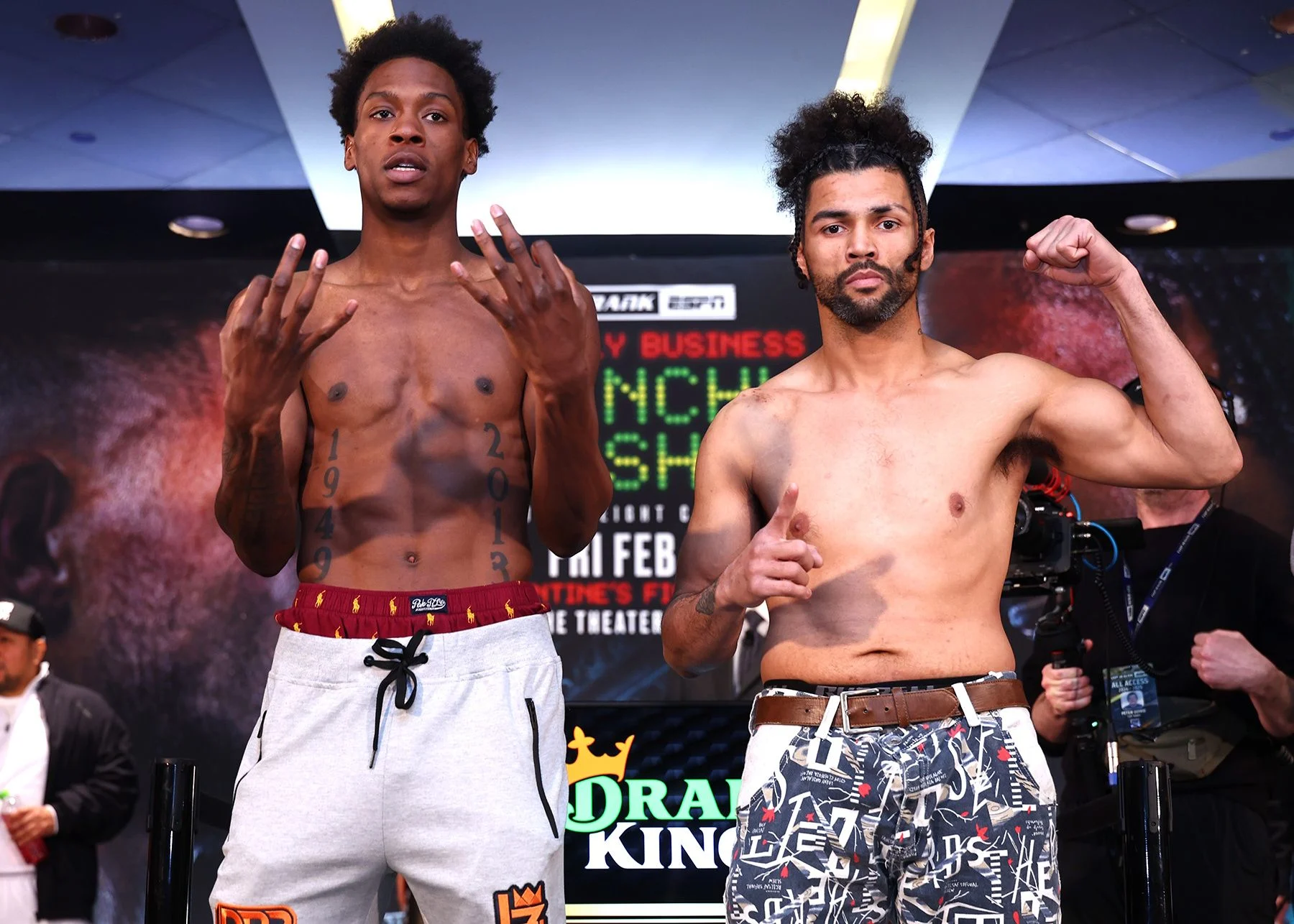 Keon Davis Is By Brother Keyshawn’s Side In Second Pro Fight | The Ring