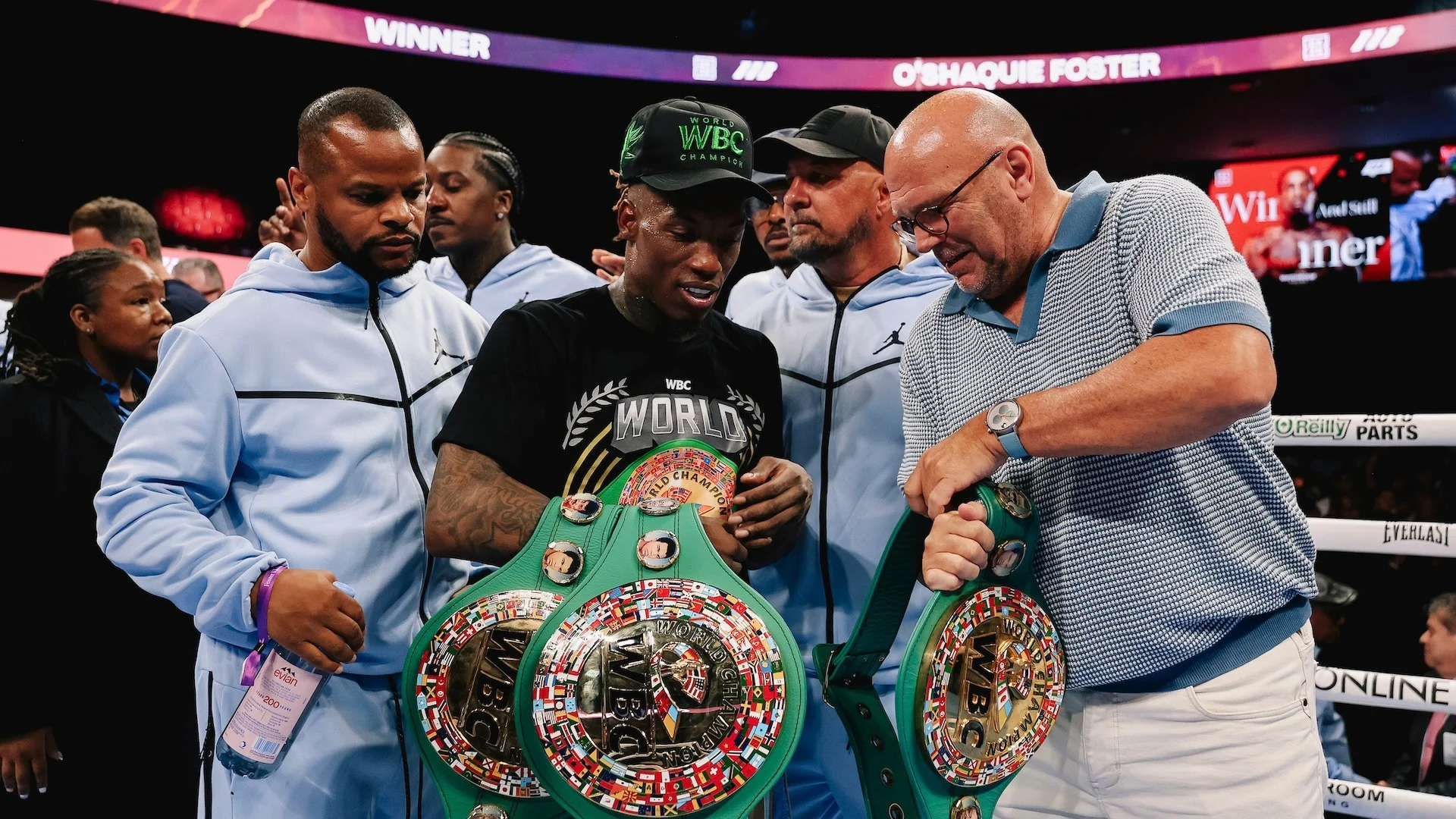 Lopez says Foster should focus on Navarrete, not Stevenson