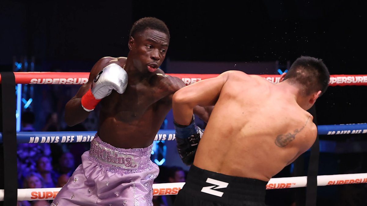 Advanced negotiations underway between Davis, Hitchins for matchup at 147