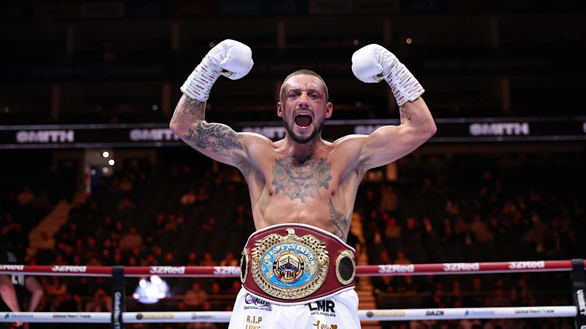 Gonzalez-Smith in the works for a spot on Itauma undercard next month