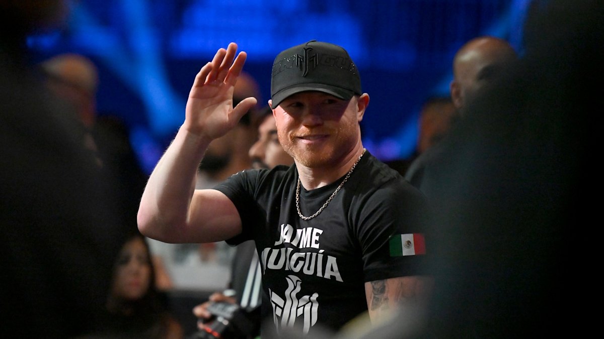 Canelo reflects on Crawford loss: 'I wasn't there mentally'