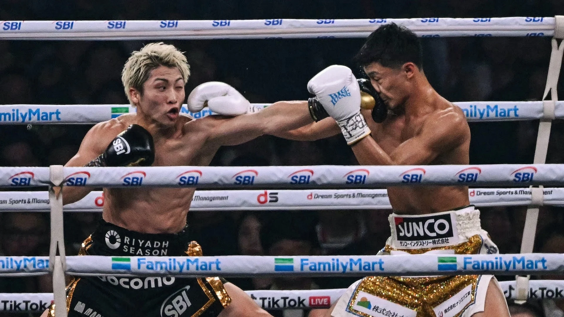 Naoya Inoue beats Junto Nakatani to win battle of Japan, retains titles