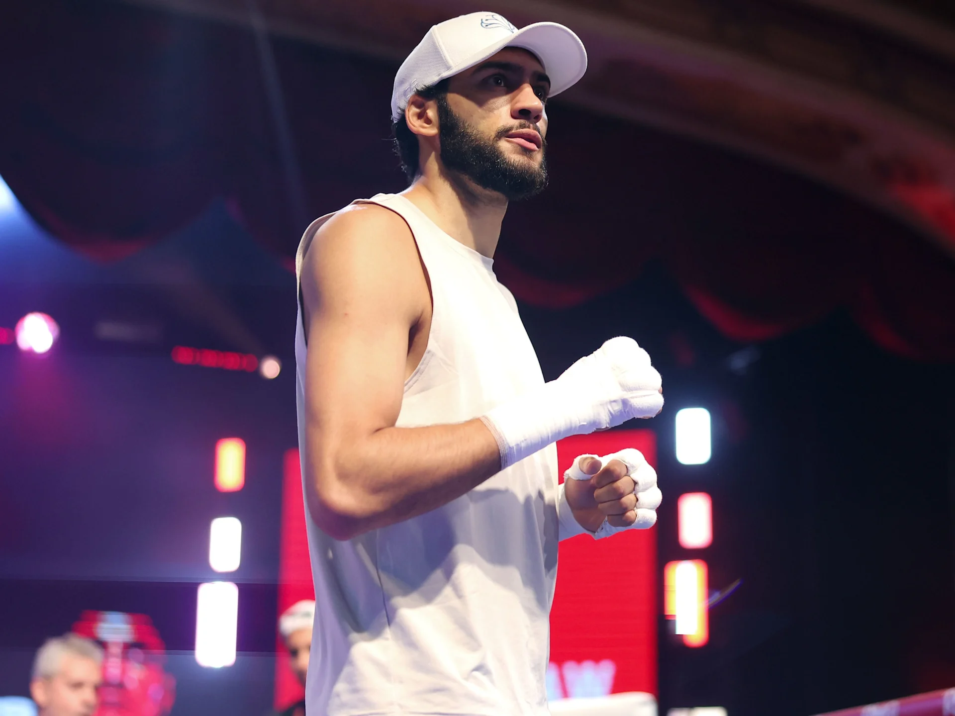 Sheeraz Rind Hamzah Sheeraz awaits clarity on opponent for February return | The Ring