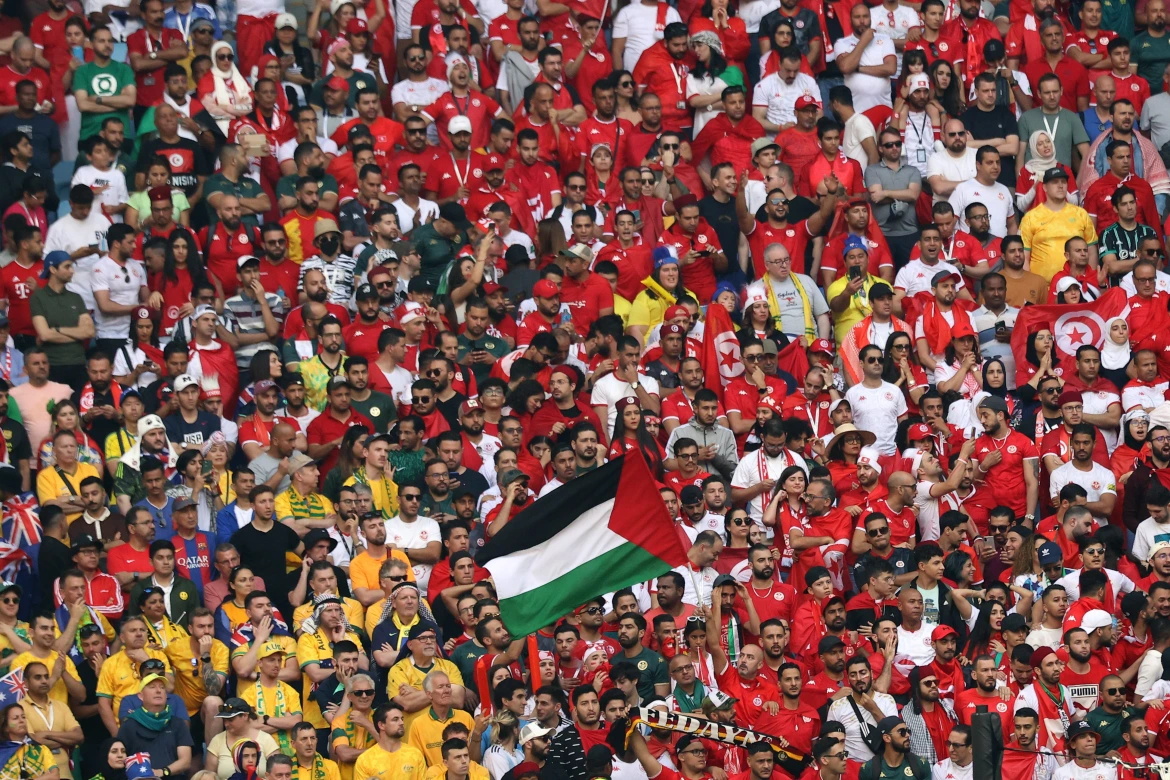 Eu apoio o banner do quadro de imagem do perfil do campeonato mundial de  futebol do irã para mídias sociais