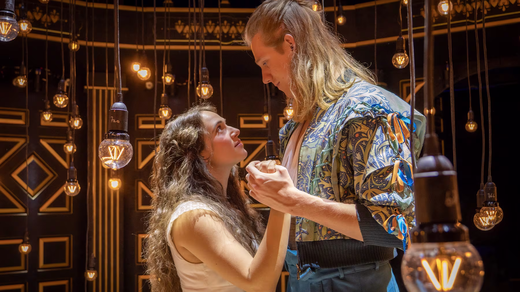 romeo-und-julia-showbild-1800x1012-2025