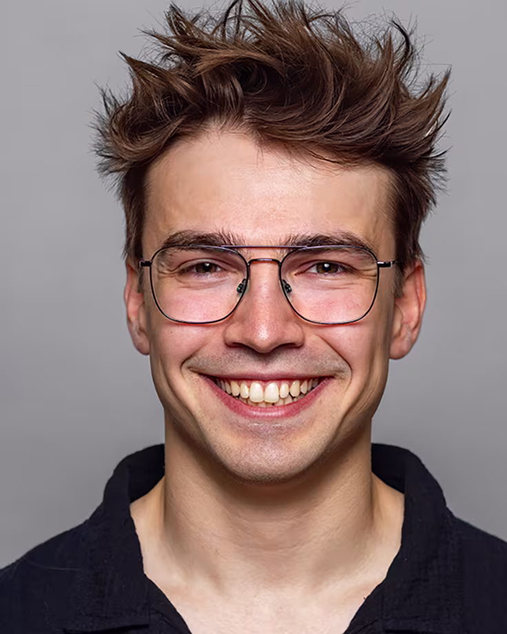 harry-potter-cast-moritz-krainz-credit-maren-martens-736x920-2025