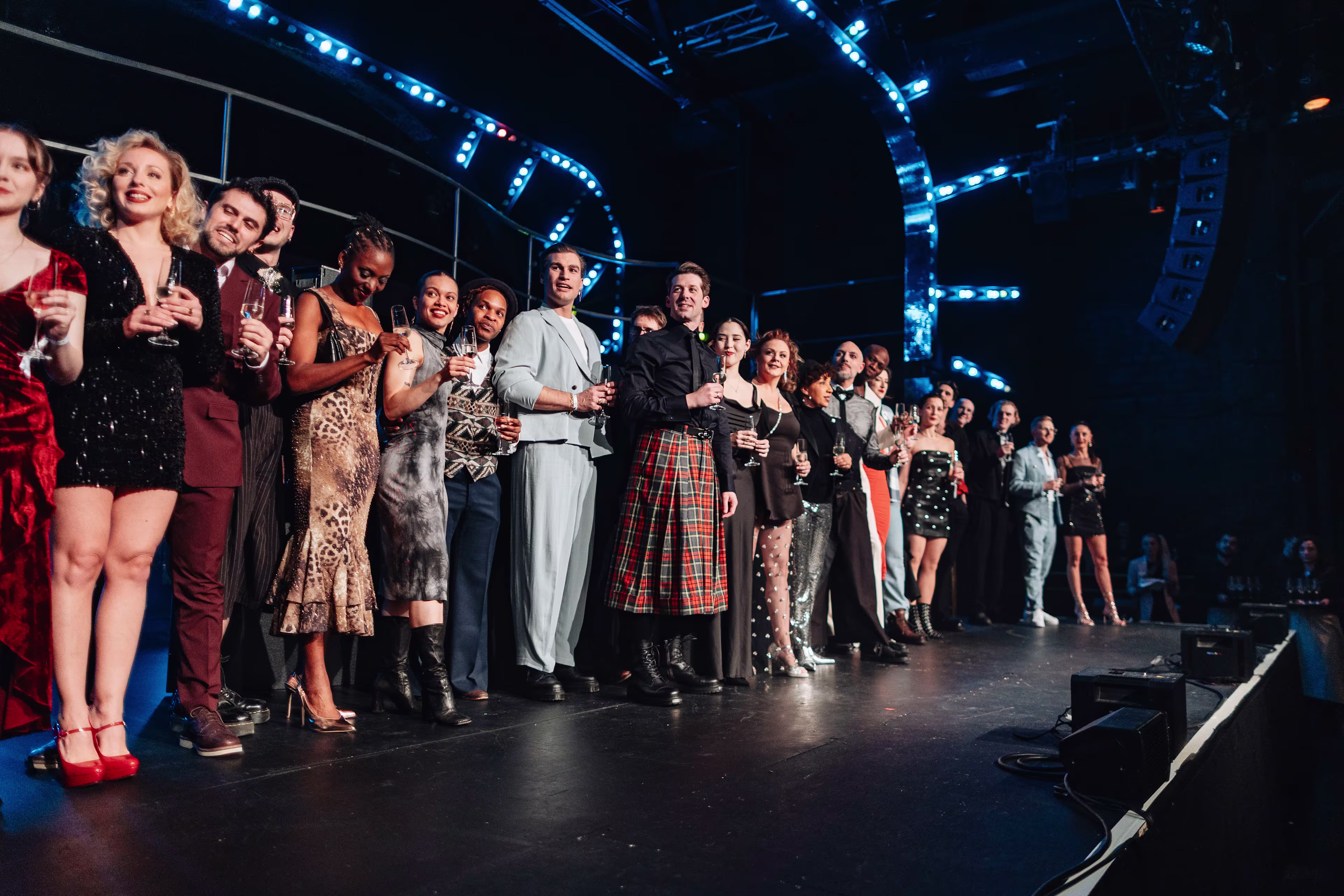 Castpräsentation | Foto: Eugen Shkolnikov