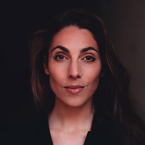 Porträt von Cast-Mitglied Marcella Adema