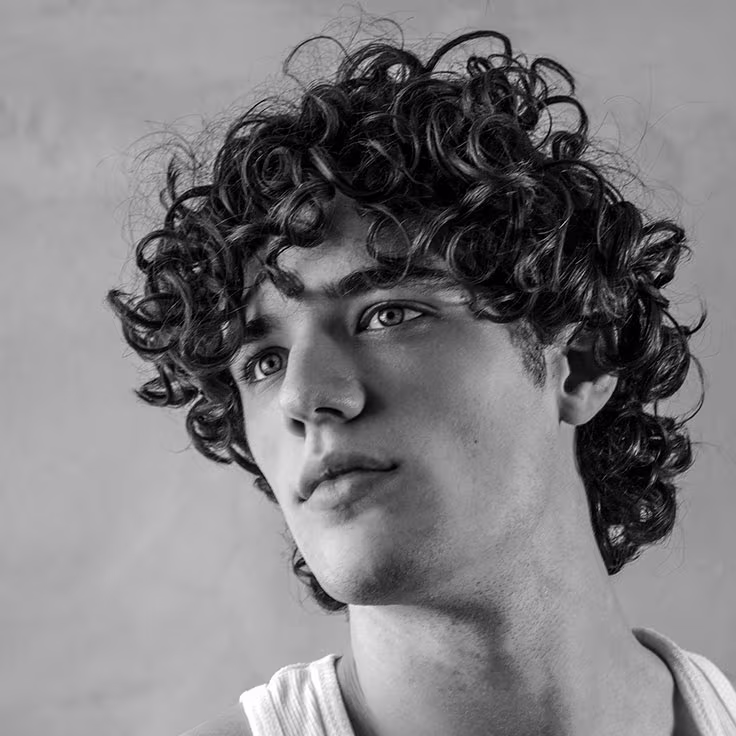 ballet-revolucion-cast-brian-ernesto-peres-garcia-736x736-2025