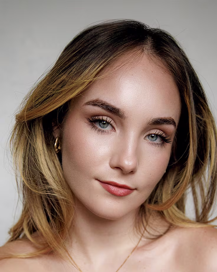 six-cast-Sammy-Timbers-736x920-2025