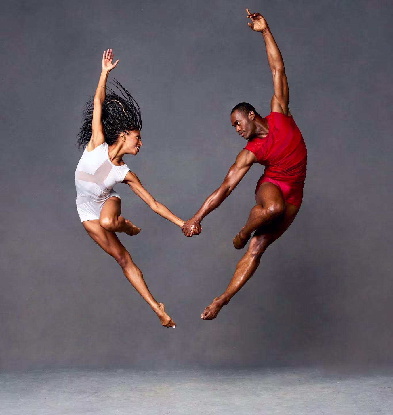 image-galerie-alvin-ailey-american-dance-theater-05-credit-a-eccles-dancers-jacqueline-green-and-jamar-roberts-1440px
