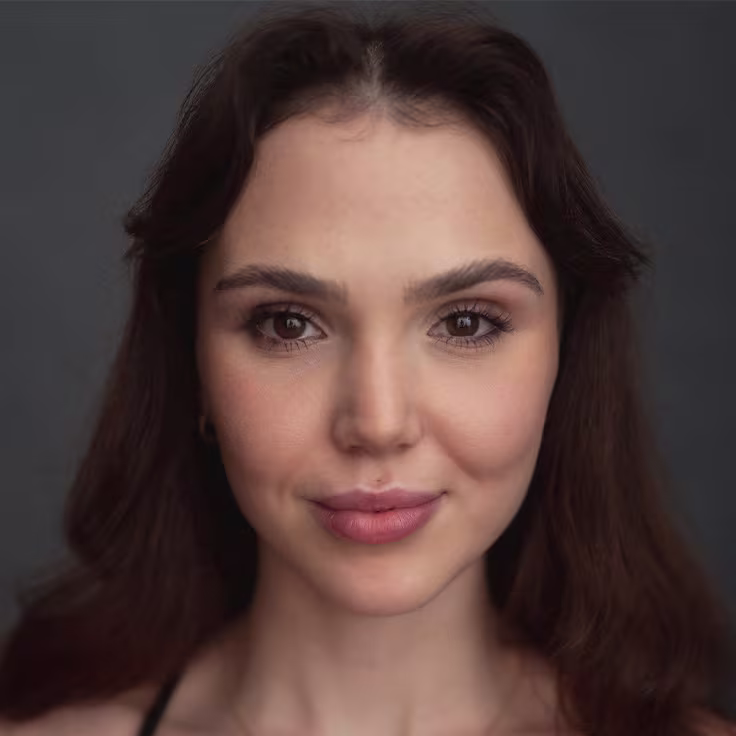 Headshot von Kinky Boots Cast-Mitglied Cerys Burton