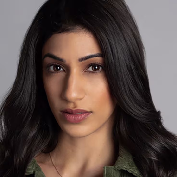 bodyguard-cast-Yiota-Theo-736x736-2025