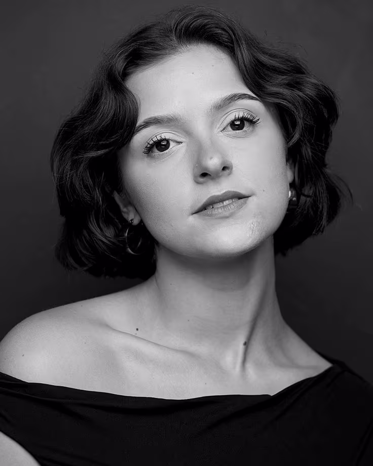 Porträt der Starlight Express Darstellerin Sophie Hardy